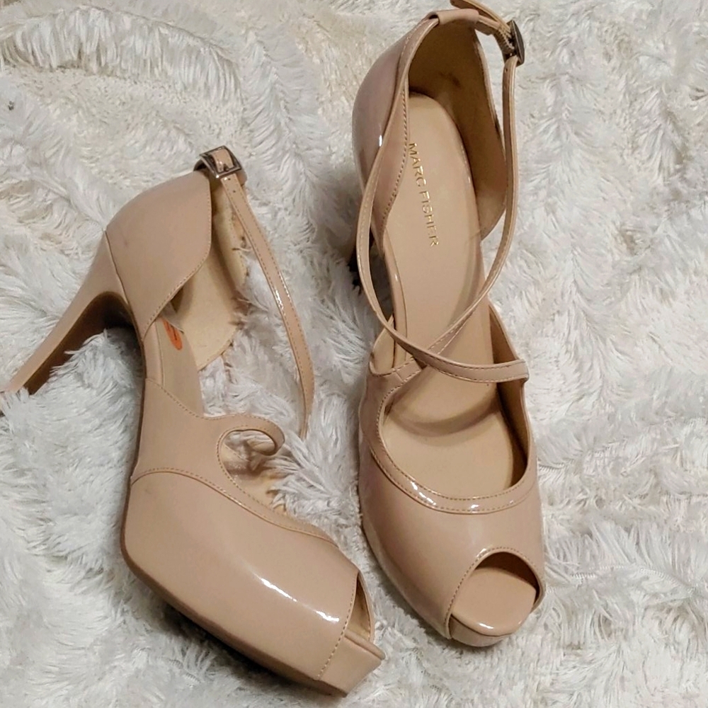 Size 11 Marc Fisher heels